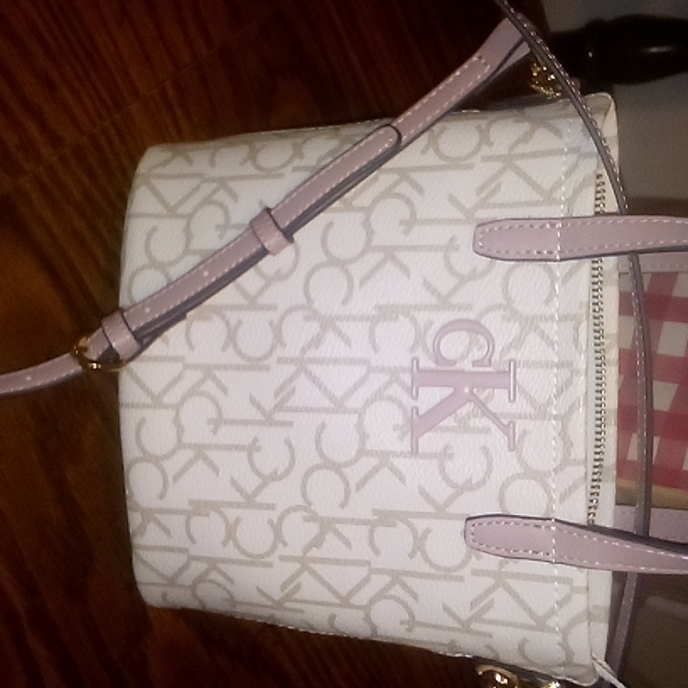 Calvin Klein crossbody